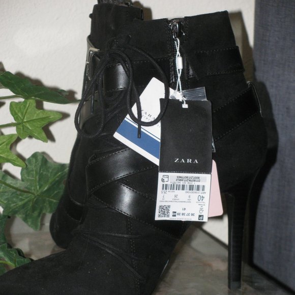 Black Leather High Heel Ankle Booties - Picture 4 of 8